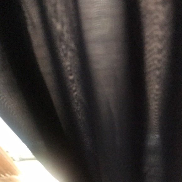 Princess Vera Wang Jeweled Blouse - Picture 9 of 9